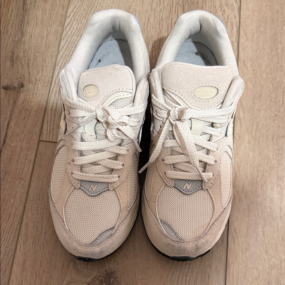 New Balance Women's Off-White Sneakers